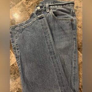 Men’s Levi 501 Blue Denim Jeans 33x32